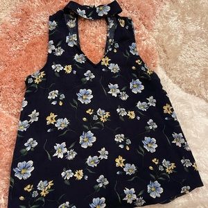 Mine Woman’s Dark Blue with Floral design top, Size S